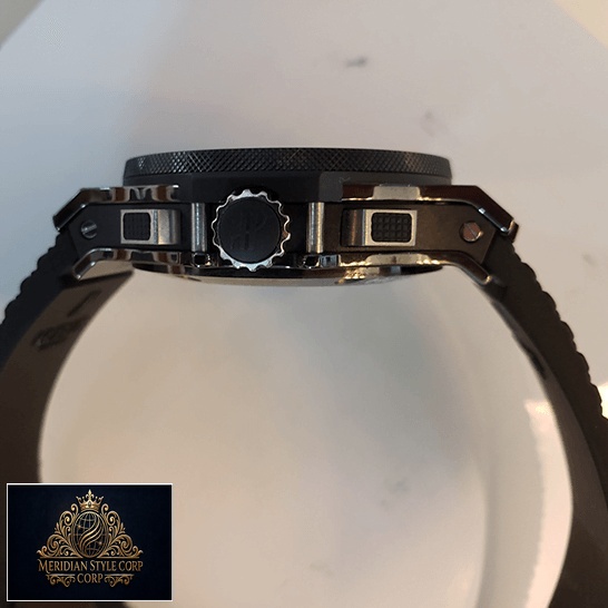 Hublot Black Steel Case 301.cx_.130.rx Replica side view cornw / push button