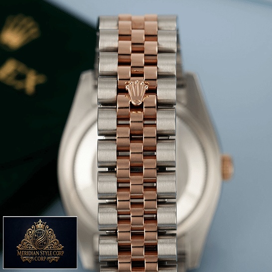 Rolex Datejust Sundust 126331-0010 Rose Gold and Silver Jubilee Bracelet on the Rolex Logo