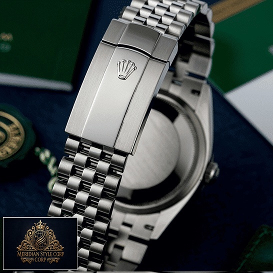 Rolex Datejust 41 126334-0002 Fold Clasp on the Rolex Logo Replica