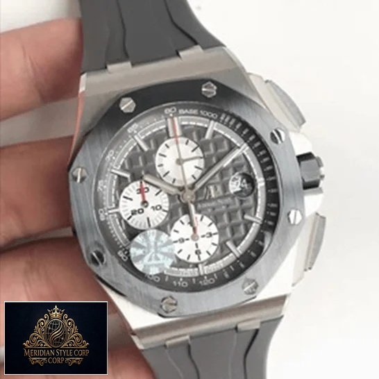 Audemars Piguet Royal Oak Novelty Grey Replica on the hand