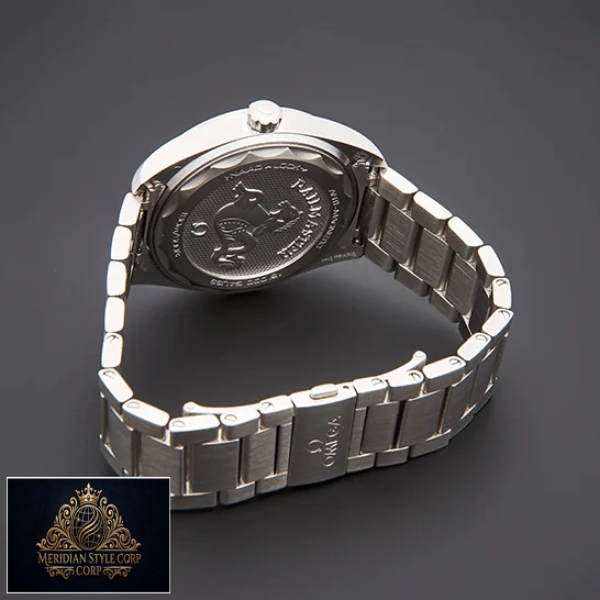 Omega Seamaster 220.10.40.20.03.001 Steel Replica grey background