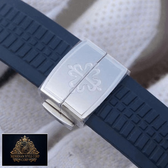 patek_philippe_aquanaut_blue_dial_5168G_001_black