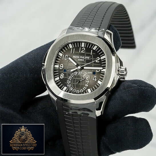 Patek Philippe Black Dial Steel Bezel Replica on the black glove hand