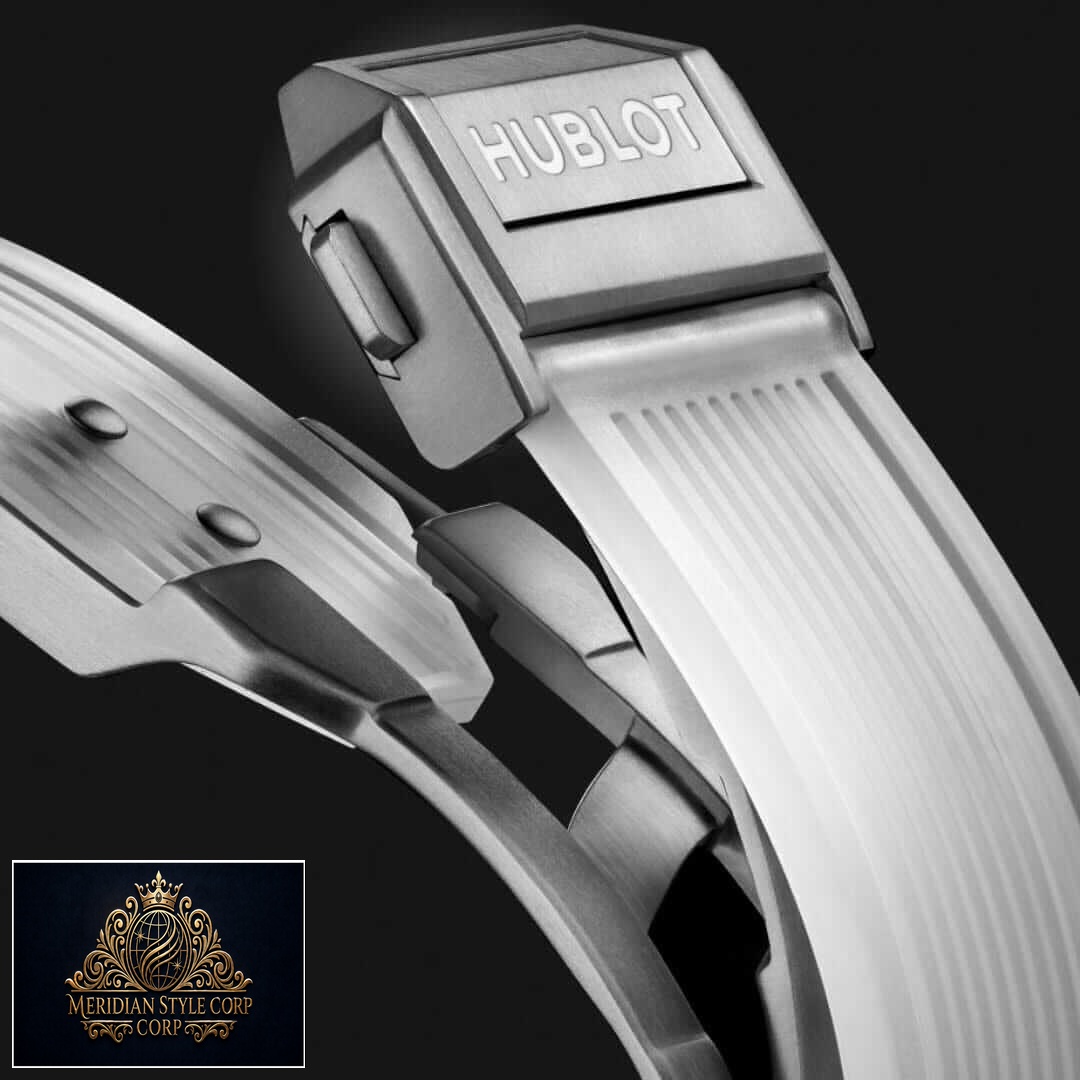Hubloıt Big Bang 441.JX.4802.RT.4099 White Rubber Bracelet Replica black background