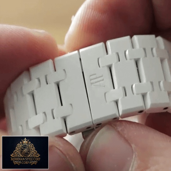 Audemars Piguet 26579CB.OO_.1225CB.01 White Steel Bracelet Replica on the hand