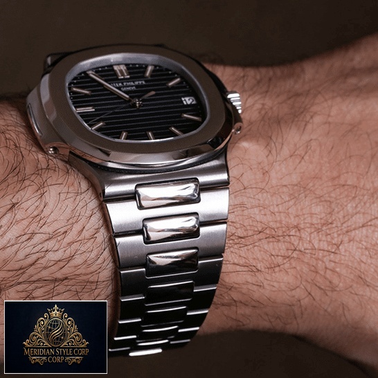Patek-Philippe-5711-1A-010-replica-hand