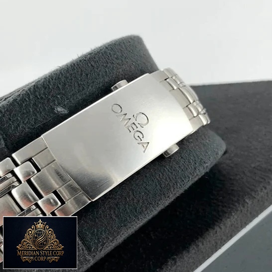 Omega Seamaster 300m Steel Clasp Replica closed clasp