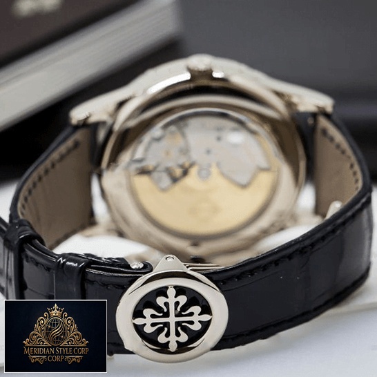 patek_philippe_5396G_011_annual_calendar_5396_white_gold_silver_dial_unitedluxurynet