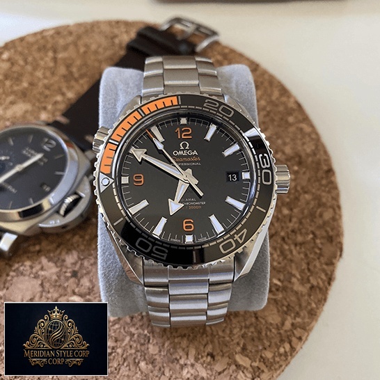 Omega Seamaster Planet Ocean Stainless Steel Replica on the watch
