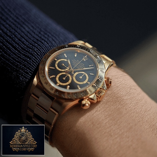 Rolex Daytona Cosmograph Yellow Gold 16528 Replica on his arm